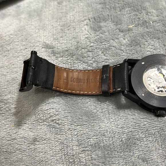 Breil self wind leather band watch:stolen - Picture 8 of 13